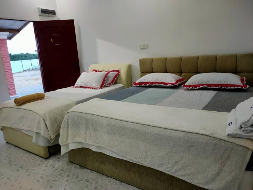Roomstay Tokbah Demuara Kuala Besut Bagian luar foto
