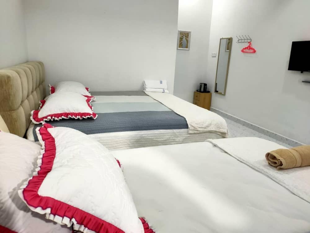 Roomstay Tokbah Demuara Kuala Besut Bagian luar foto