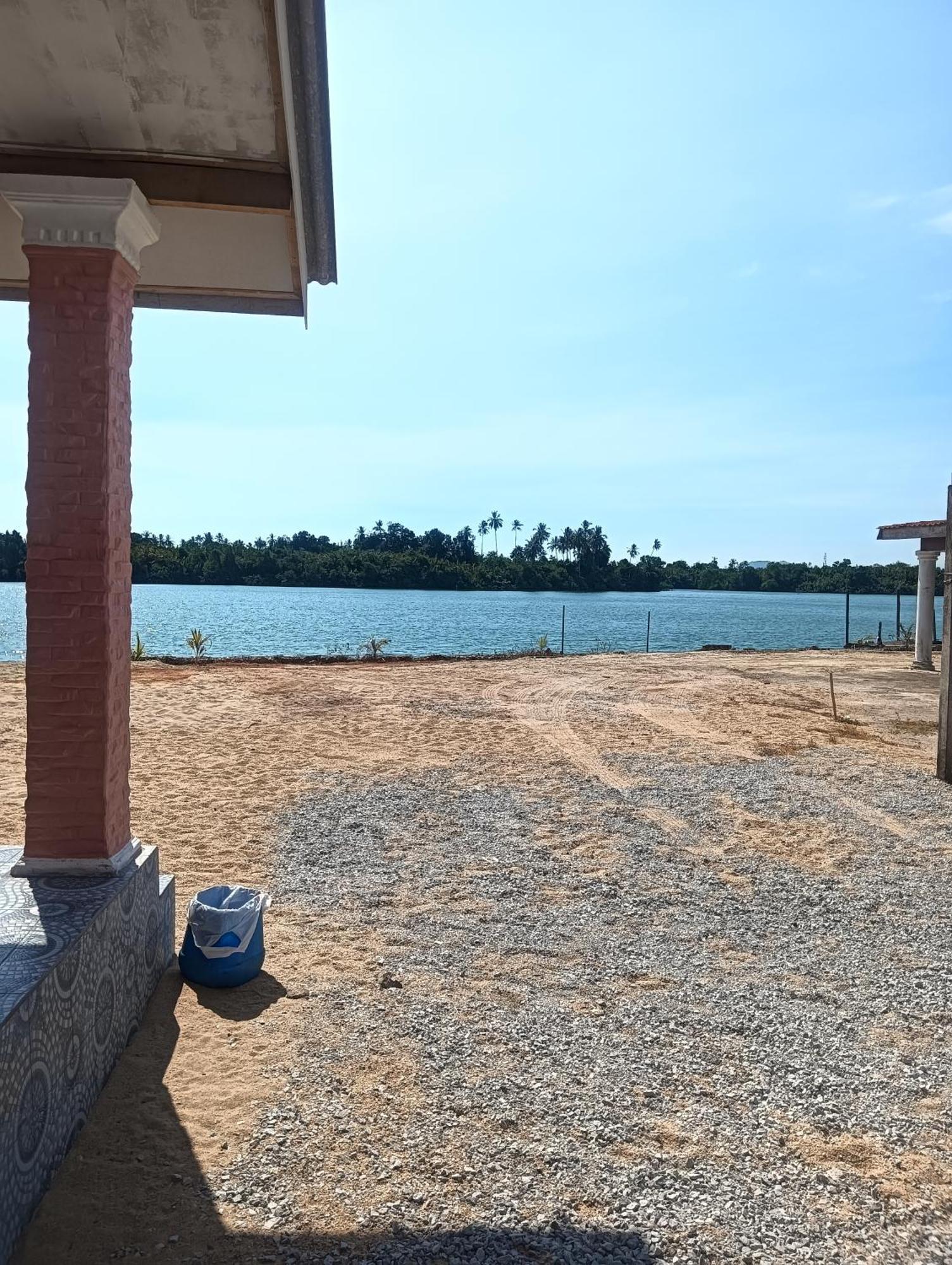 Roomstay Tokbah Demuara Kuala Besut Bagian luar foto